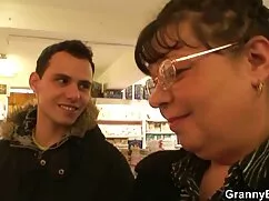 Pornó videó egy lány ...