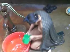 Pornó videók egy gyö ...