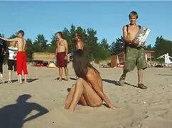 Pornó videó szereti, ...