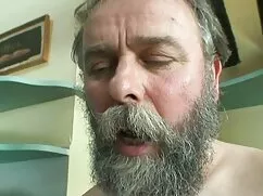 Pornó videók élő rib ...