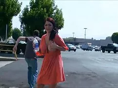 Egy üzletasszony, Na ...